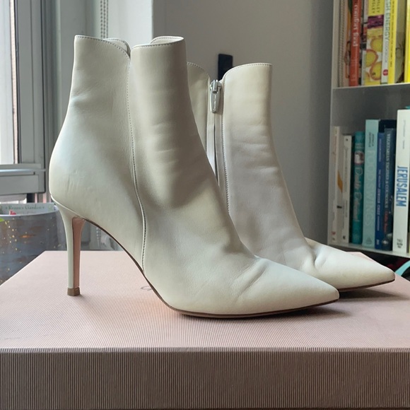 Gianvito Rossi Nappa Leather Levy Ankle Boot - Picture 4 of 11